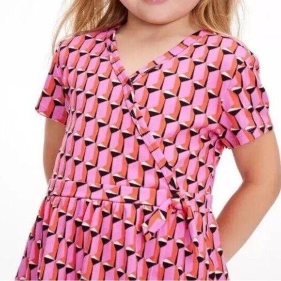 DVF for Target Kids Short Sleeve Pink Modern Geo faux wrap dress size 6/7 - Picture 5 of 11